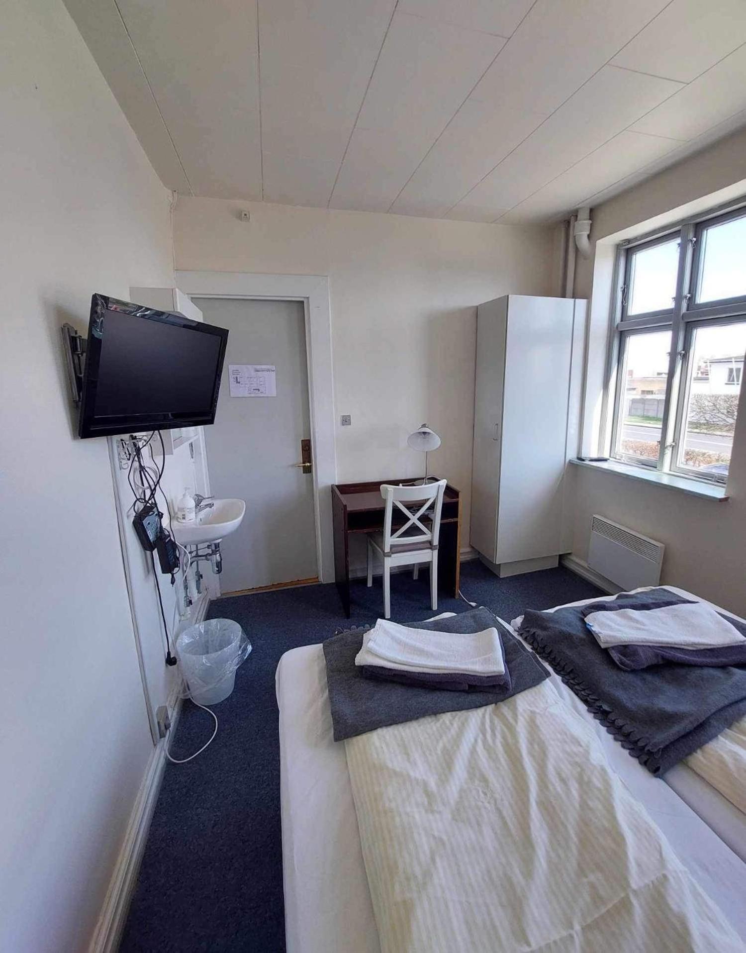 Hotel Crone Ґрено Екстер'єр фото