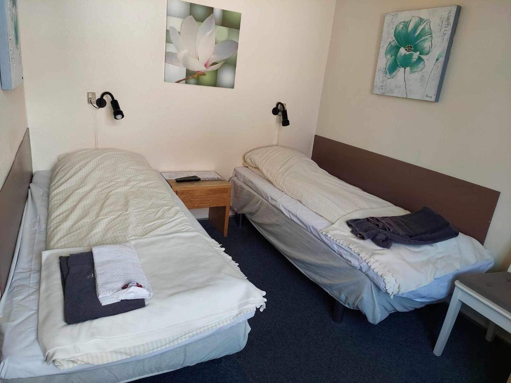 Hotel Crone Ґрено Екстер'єр фото